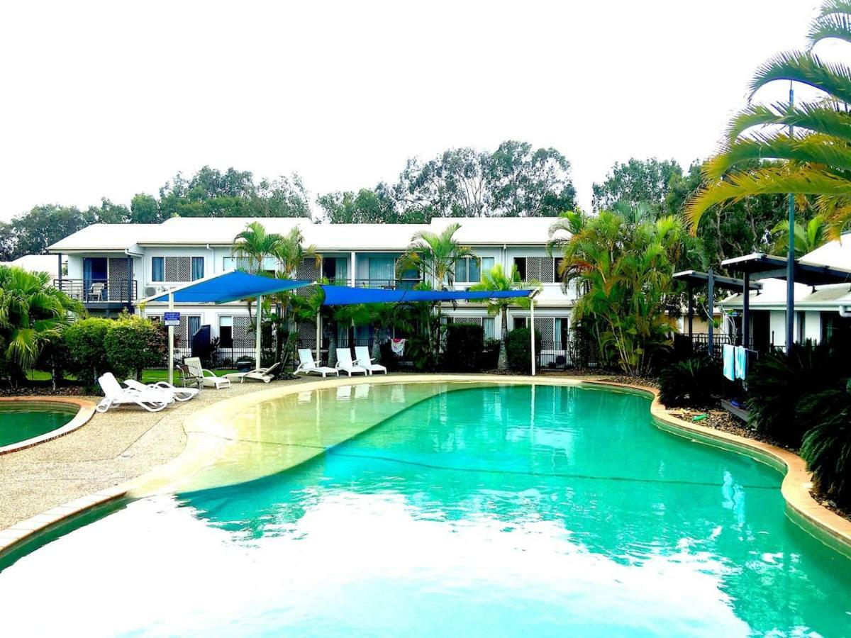 Apartment In 4* Resort - Pool Views - Great Location 努萨维尔 外观 照片